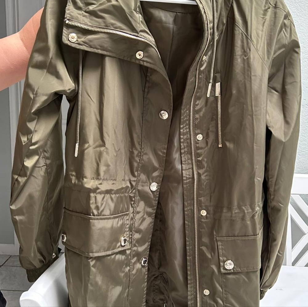 Michael Kors jacket. Size Small, Olive color